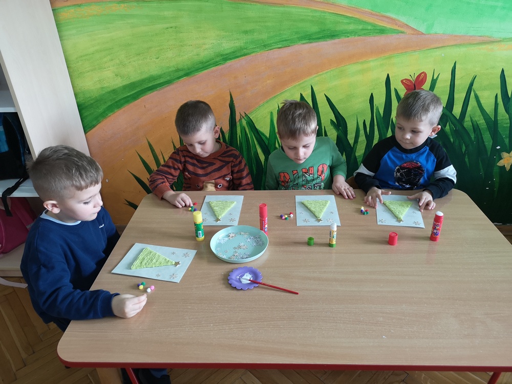 wykonanie kartek świątecznych